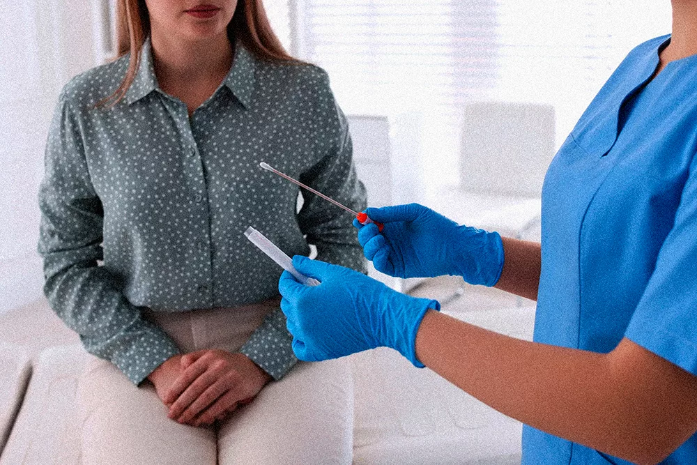 Chlamydia trachomatis infection - symptoms and complications